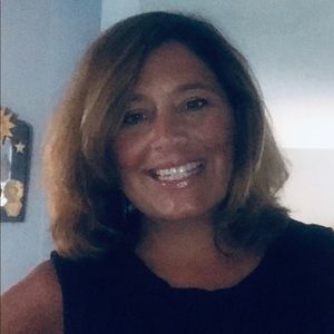 Meet your Posher, Bernadette